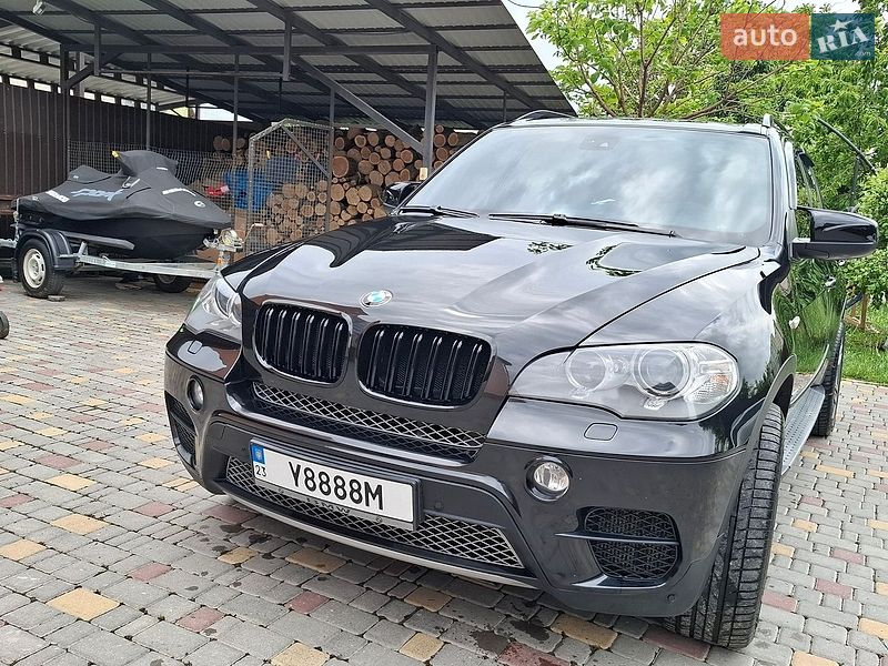Внедорожник / Кроссовер BMW X5 2011 в Каменец-Подольском
