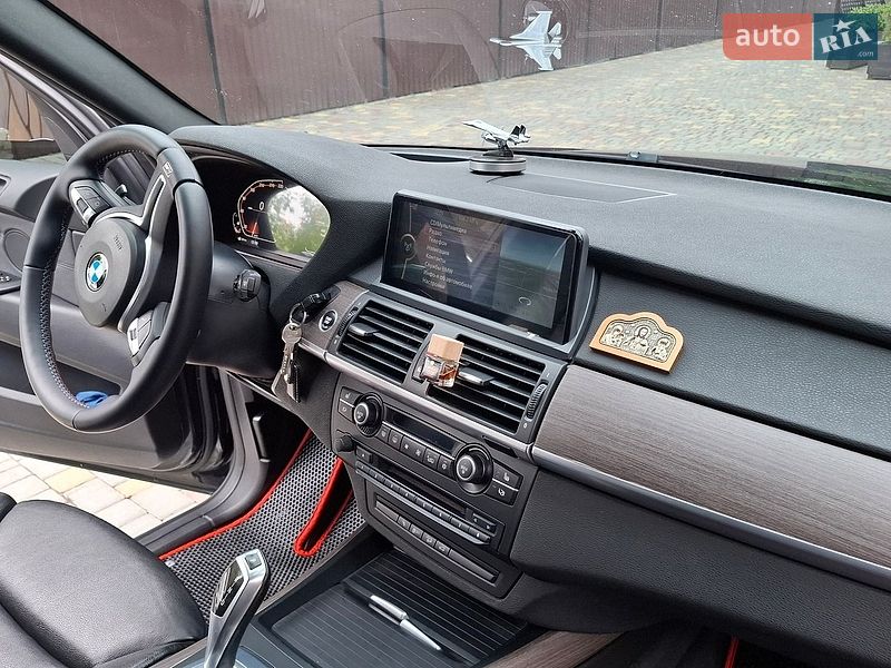Внедорожник / Кроссовер BMW X5 2011 в Каменец-Подольском