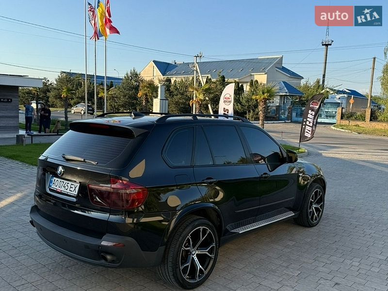 Внедорожник / Кроссовер BMW X5 2009 в Ужгороде