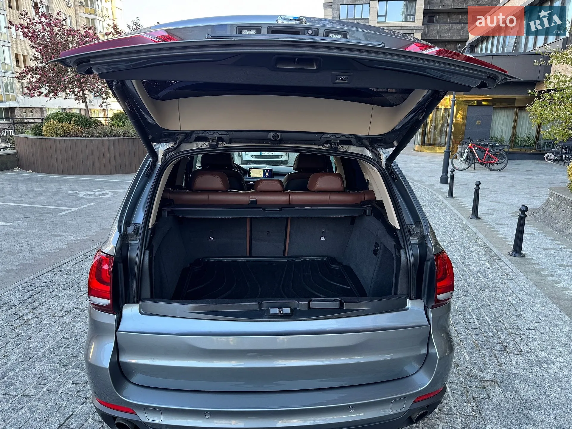 2016 BMW X5 - мініатюра 6