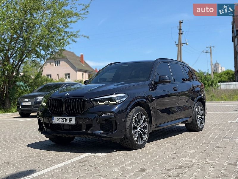 Внедорожник / Кроссовер BMW X5 2019 в Киеве