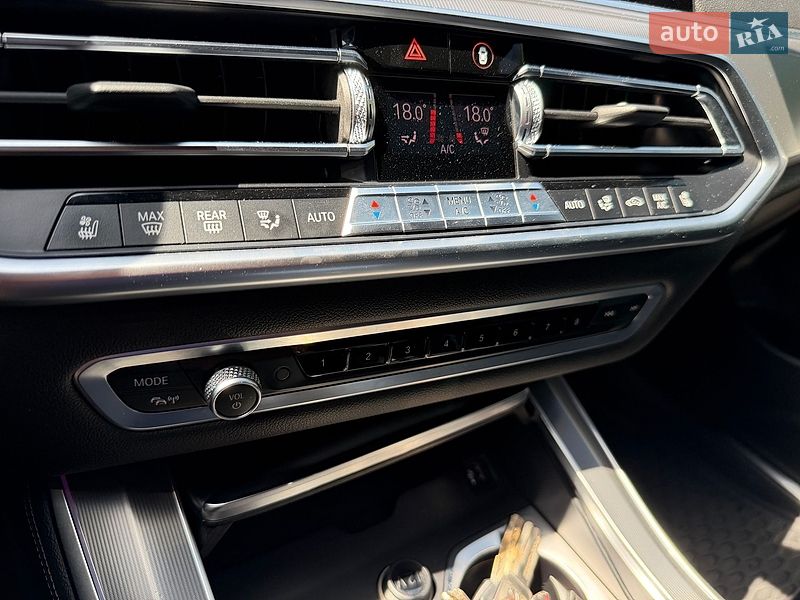 Внедорожник / Кроссовер BMW X5 2019 в Киеве