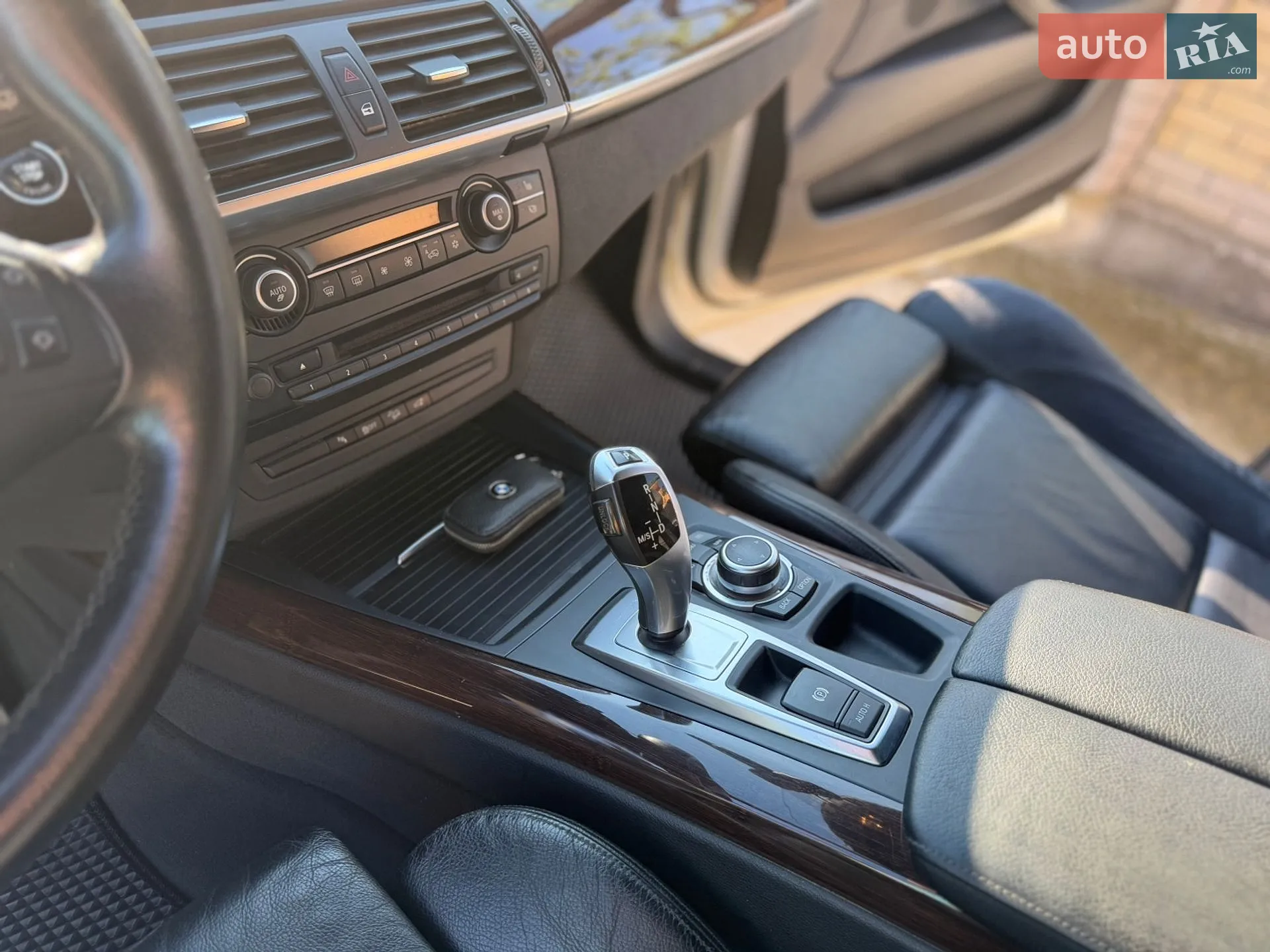 2011 BMW X5 - мініатюра 26