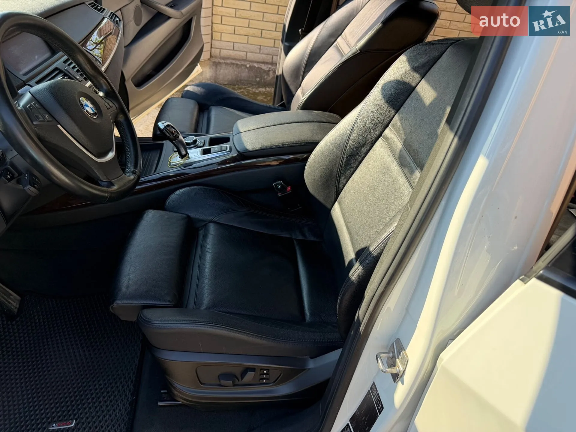 2011 BMW X5 - мініатюра 37