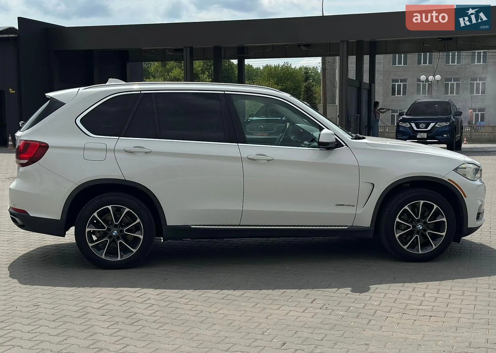 2016 BMW X5 - мініатюра 8