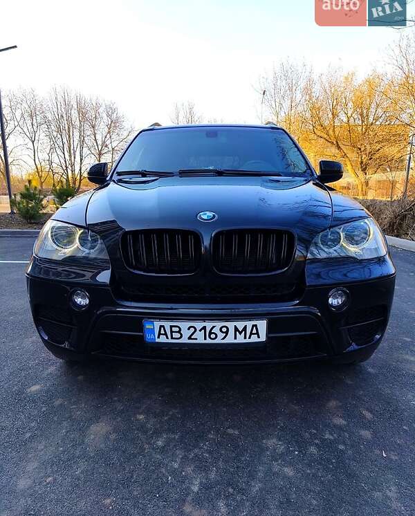 Внедорожник / Кроссовер BMW X5 2011 в Виннице
