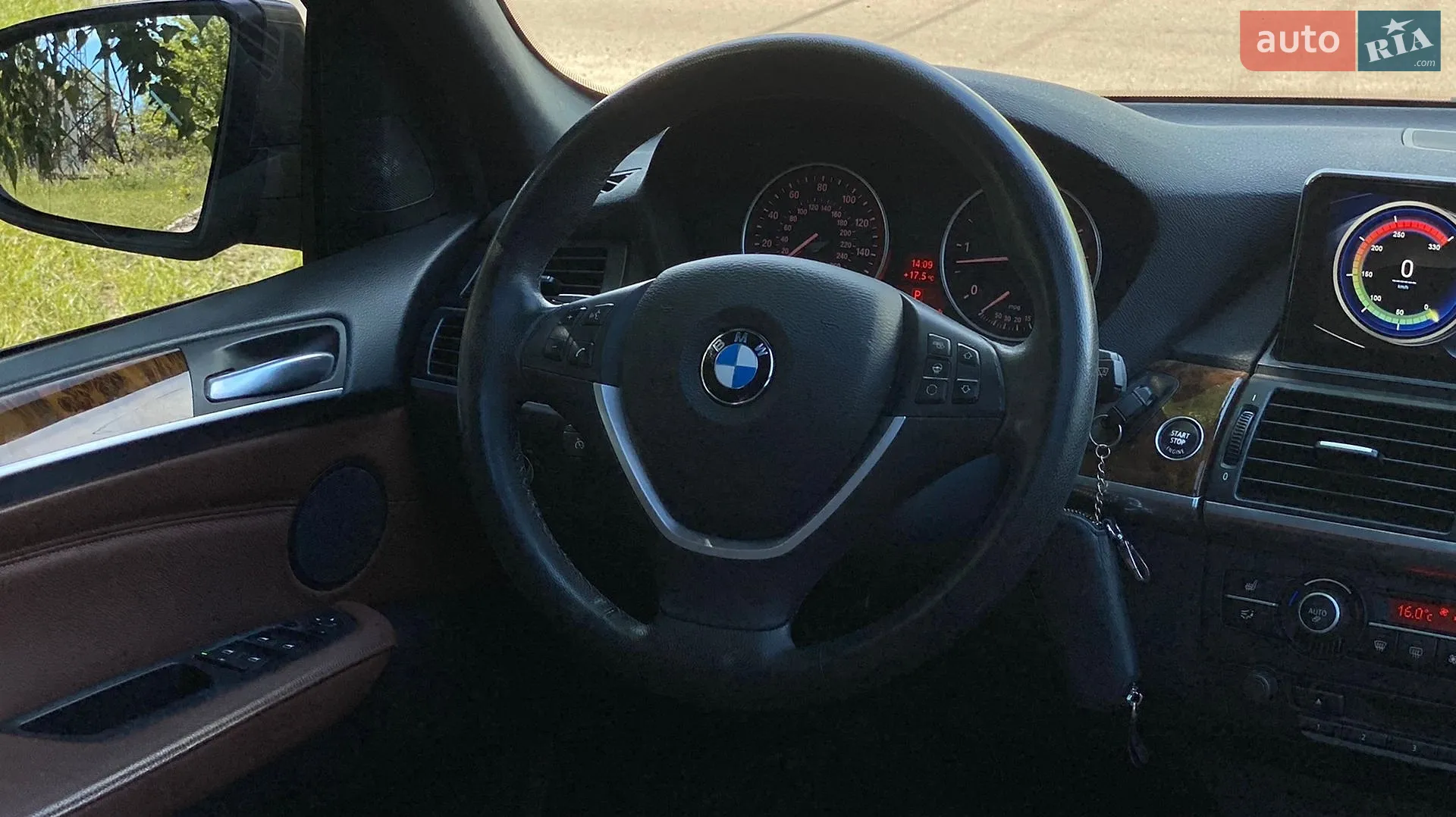 2010 BMW X5 - мініатюра 26