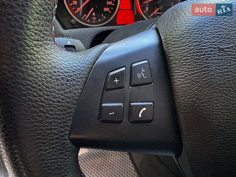 Позашляховик / Кросовер BMW X5 2013 в Києві фото 40 Позашляховик / Кросовер BMW X5 2013 в Києві