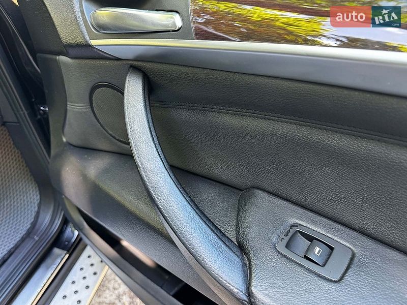 Позашляховик / Кросовер BMW X5 2013 в Києві фото 48 Позашляховик / Кросовер BMW X5 2013 в Києві