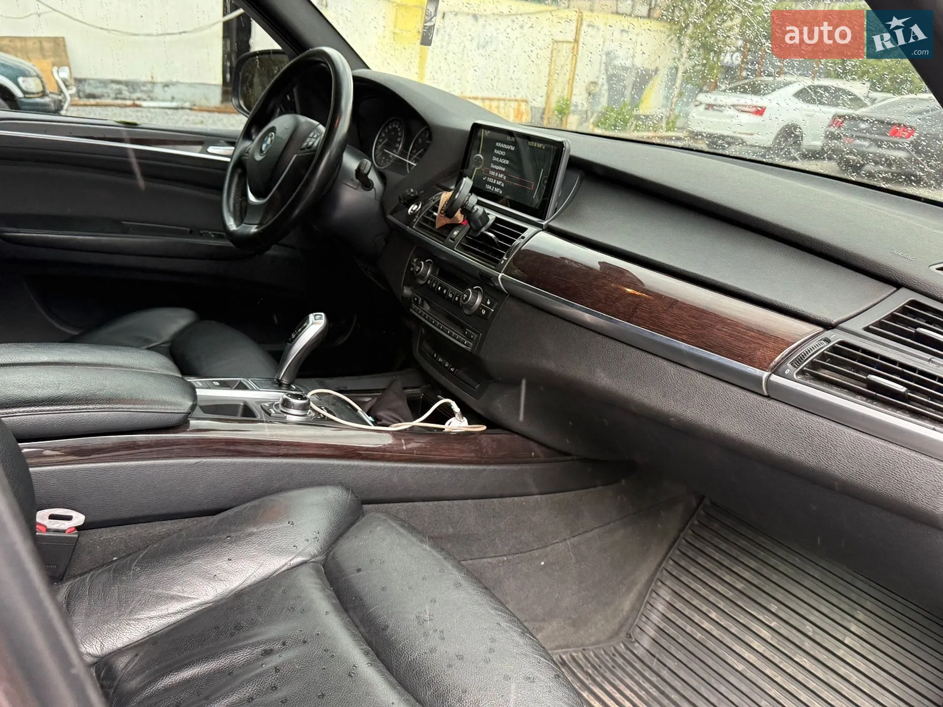 2010 BMW X5 - мініатюра 37
