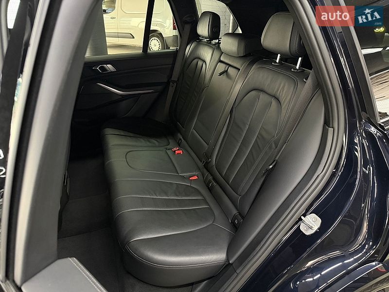 Внедорожник / Кроссовер BMW X5 2020 в Одессе