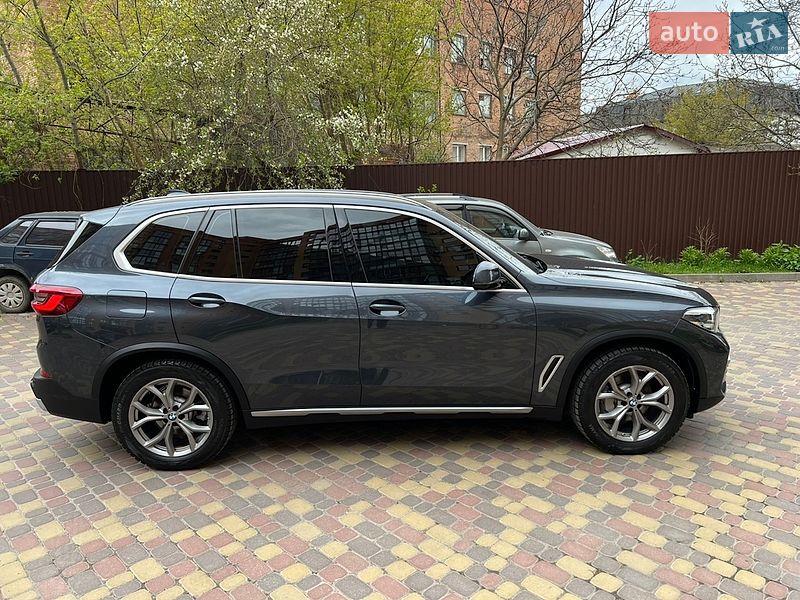 Внедорожник / Кроссовер BMW X5 2019 в Виннице
