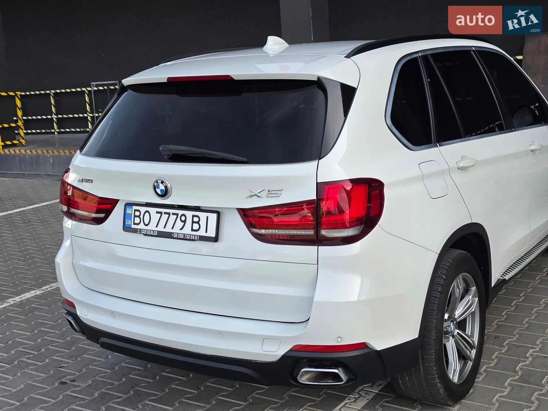 2015 BMW X5 - мініатюра 10