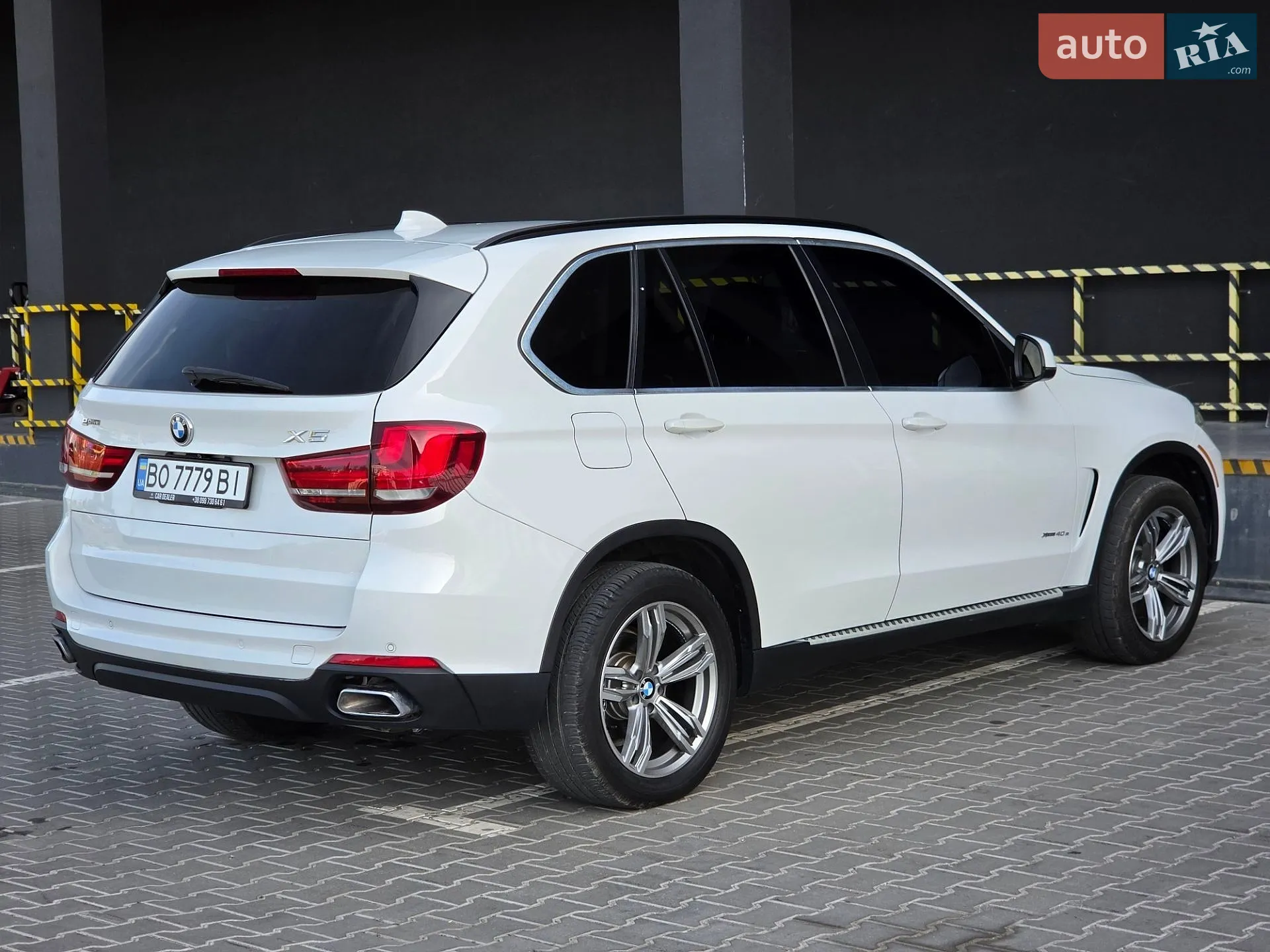 2015 BMW X5 - мініатюра 12