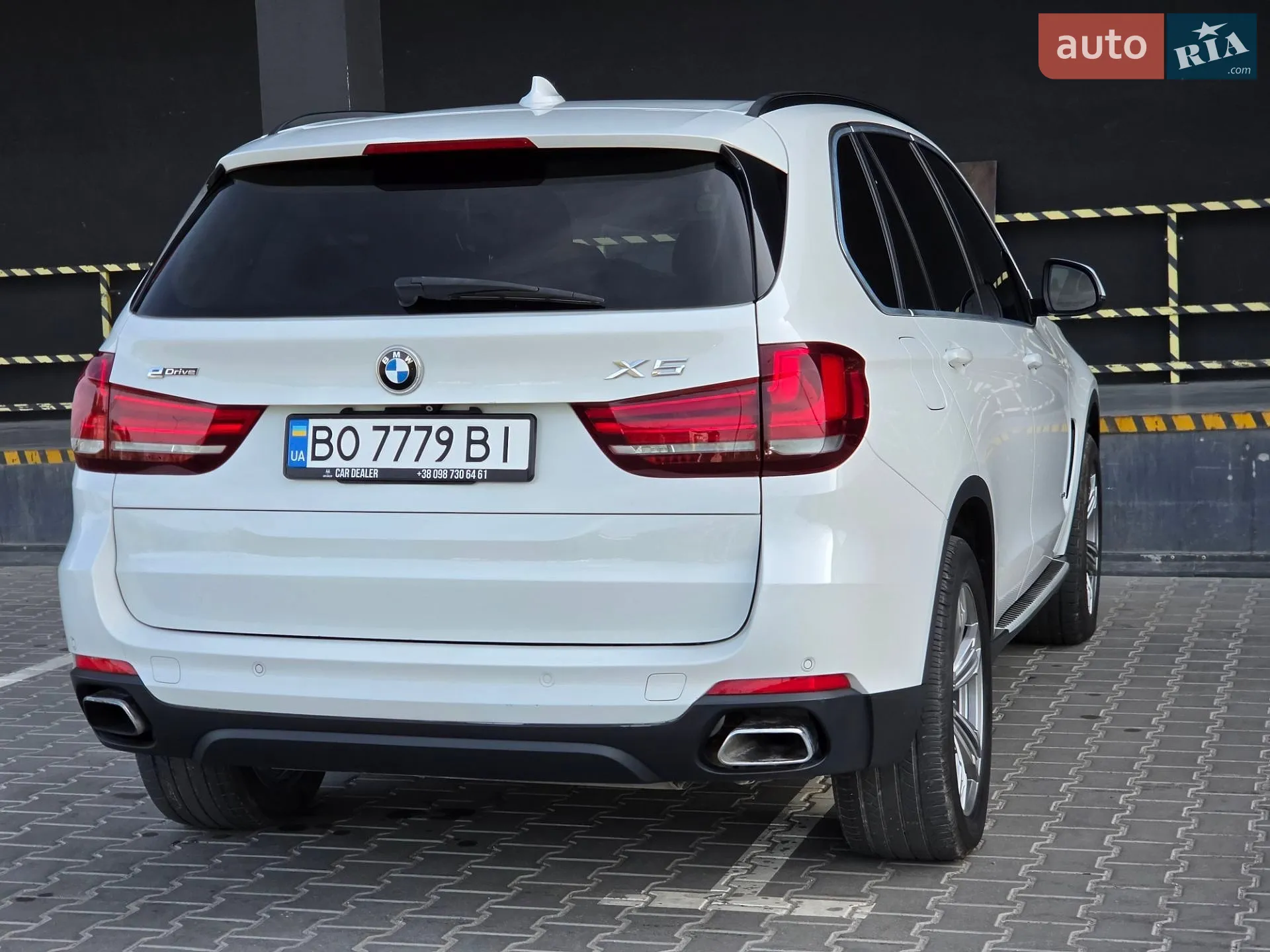 2015 BMW X5 - мініатюра 15