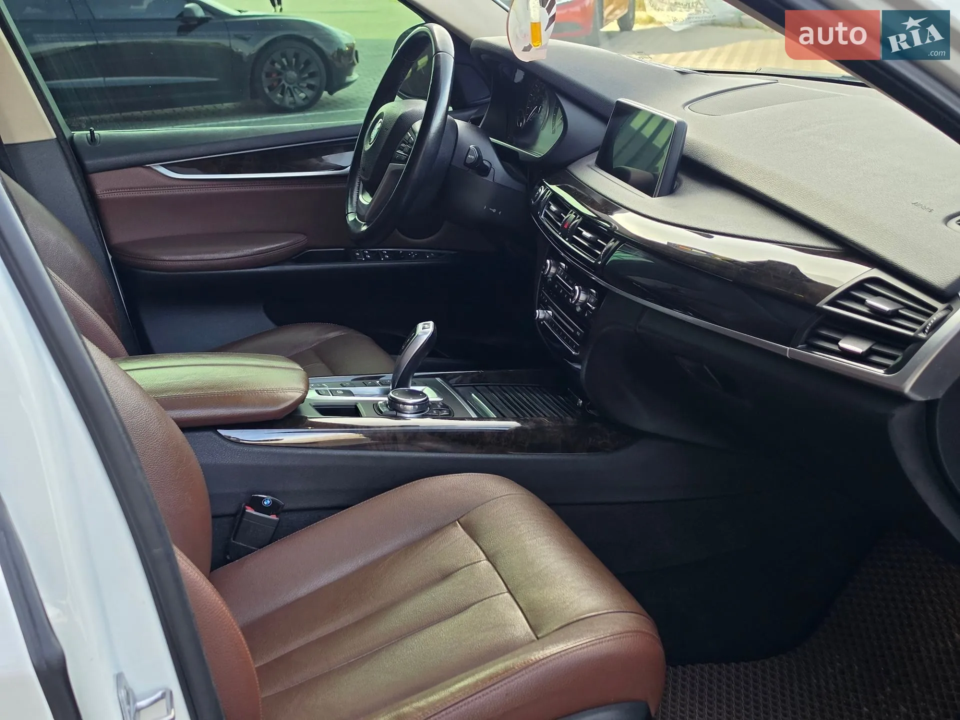 2015 BMW X5 - мініатюра 31
