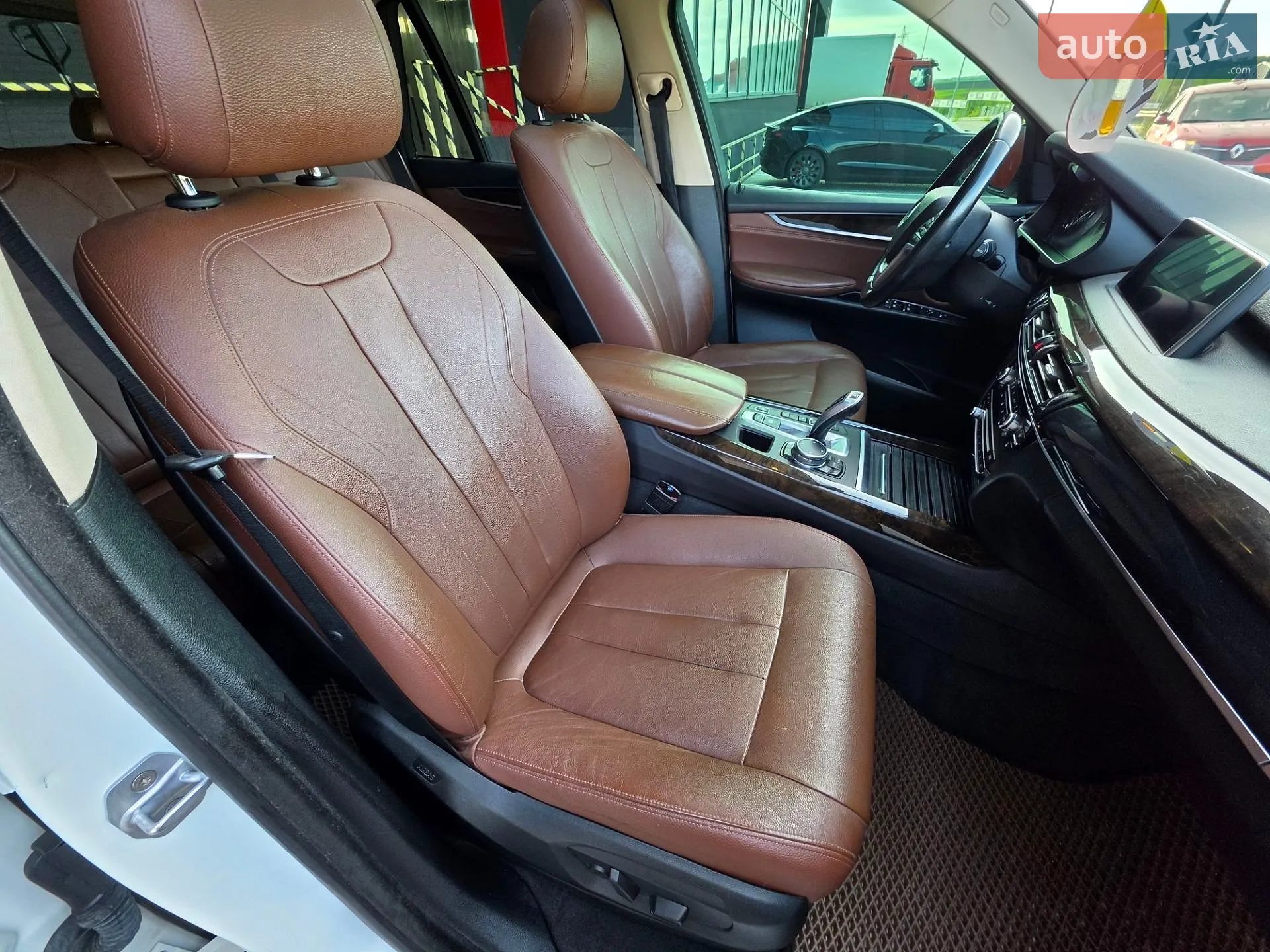 2015 BMW X5 - мініатюра 34