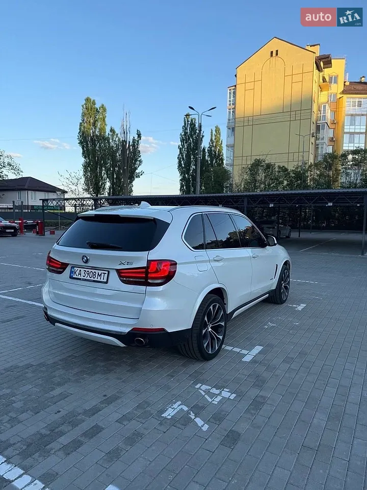 2015 BMW X5 - мініатюра 14