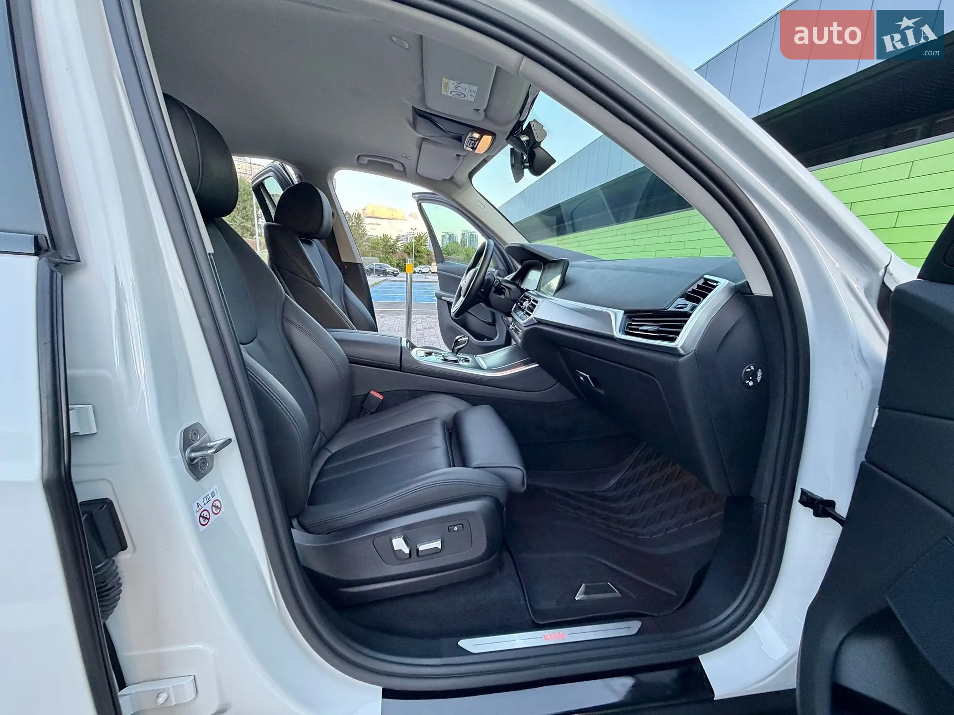 2022 BMW X5 - мініатюра 45