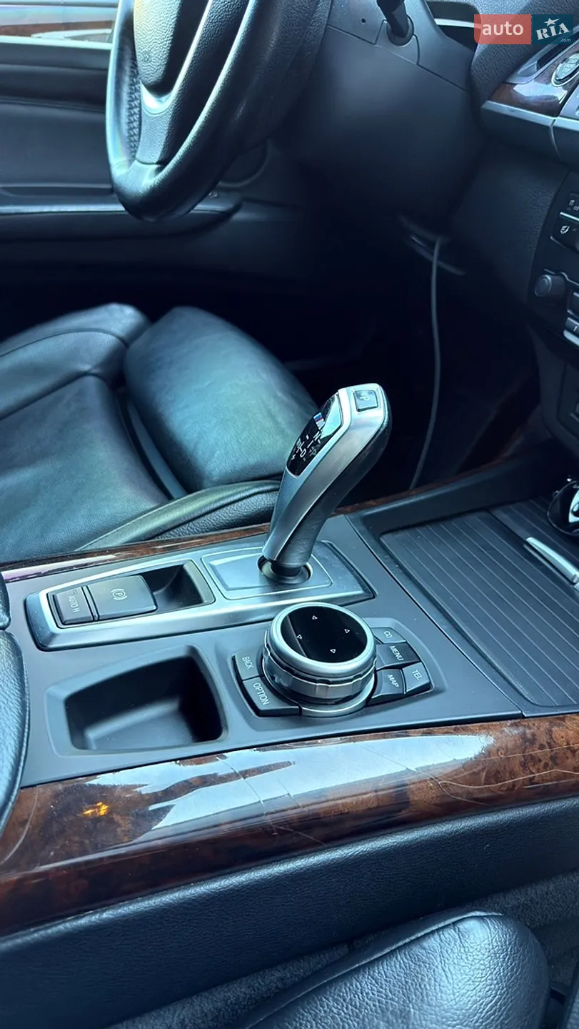 2010 BMW X5 - мініатюра 29