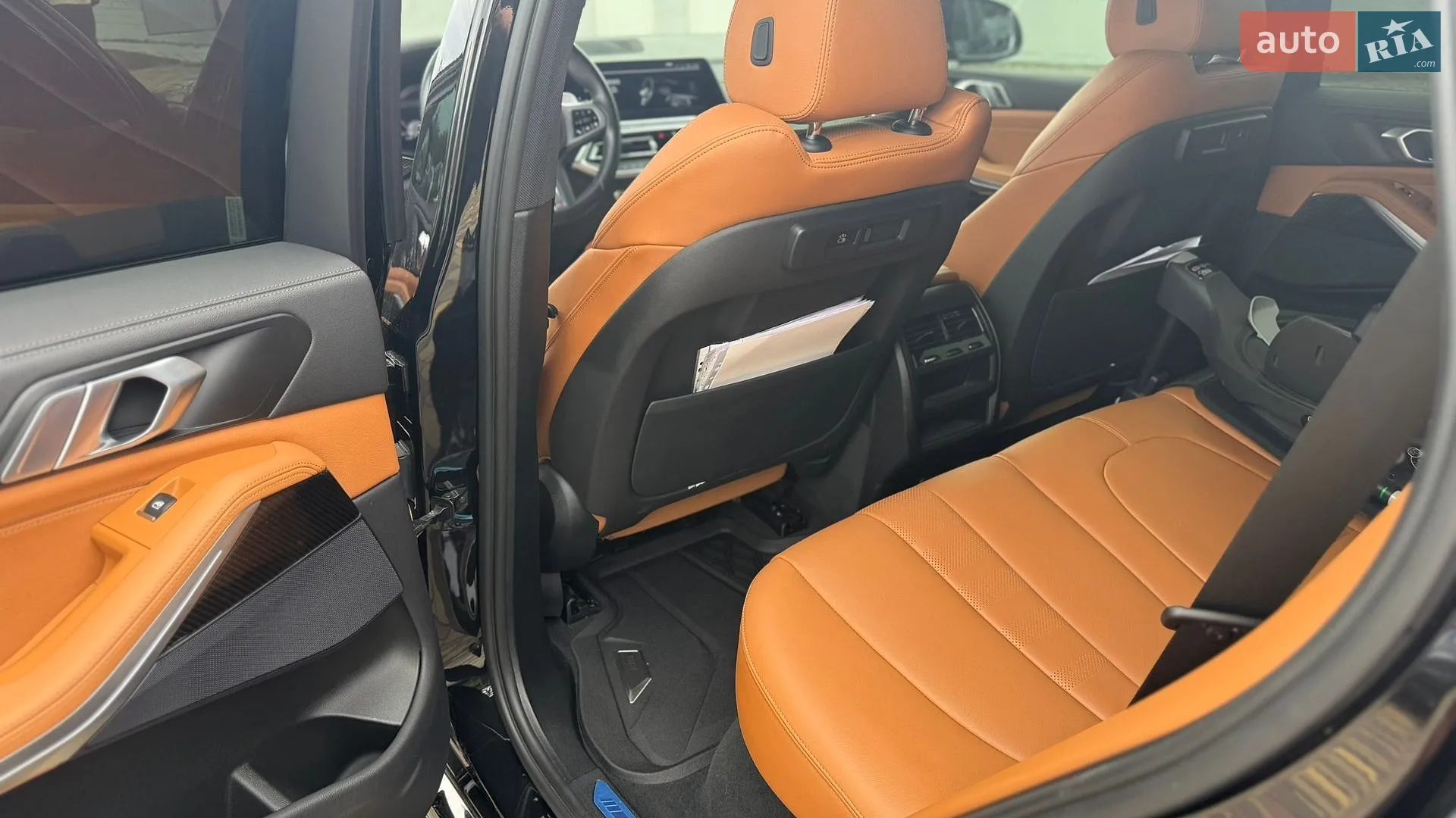 2022 BMW X5 - мініатюра 17