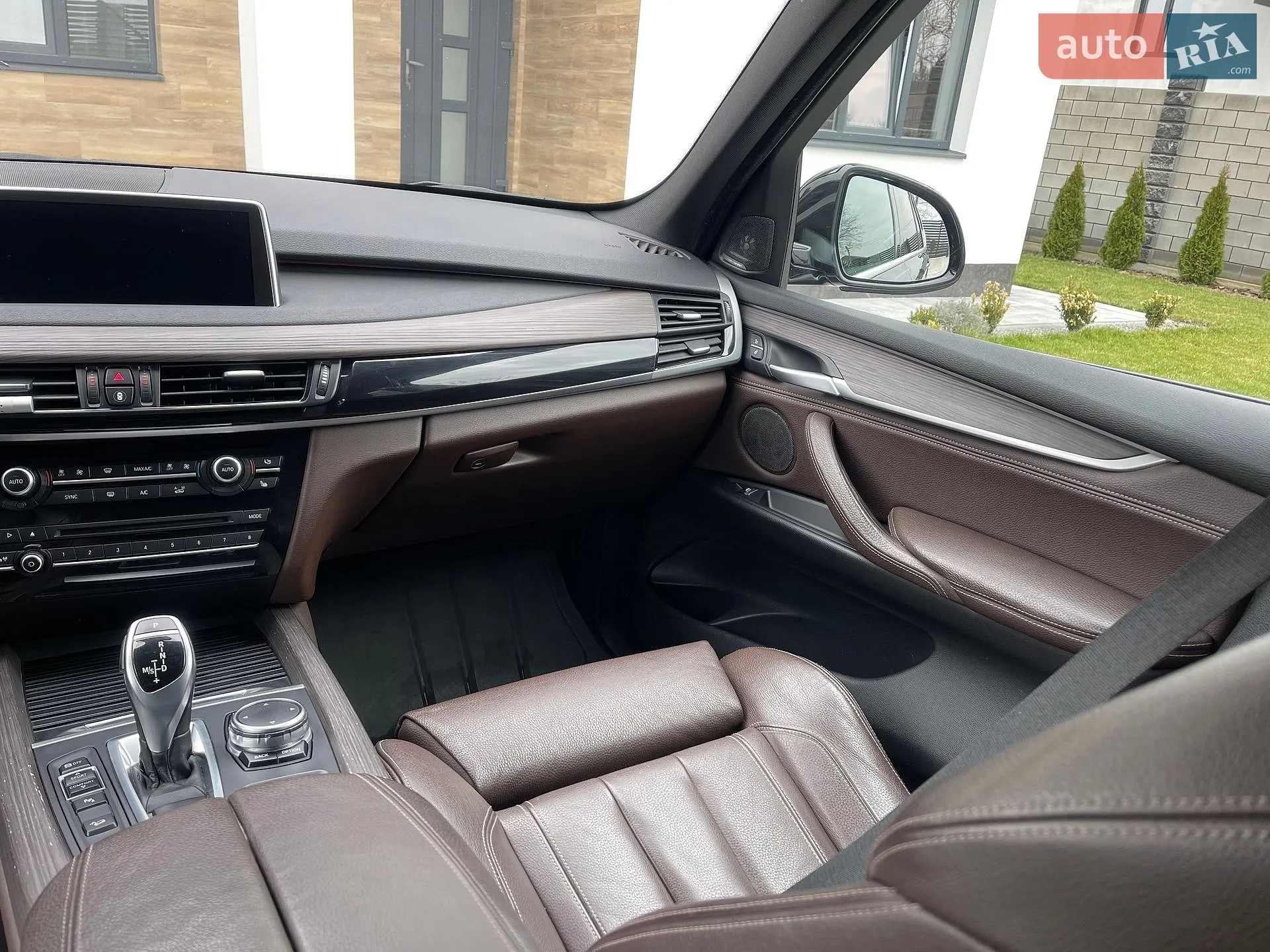 2015 BMW X5 - мініатюра 21