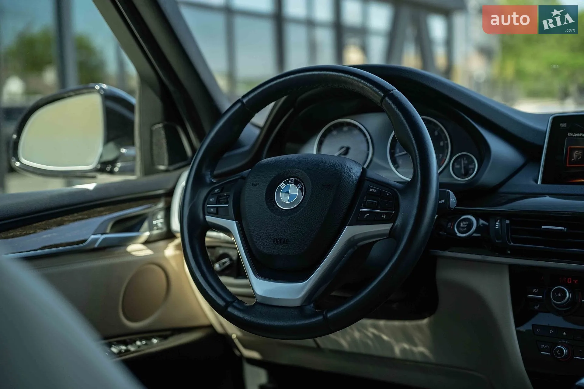2016 BMW X5 - мініатюра 24