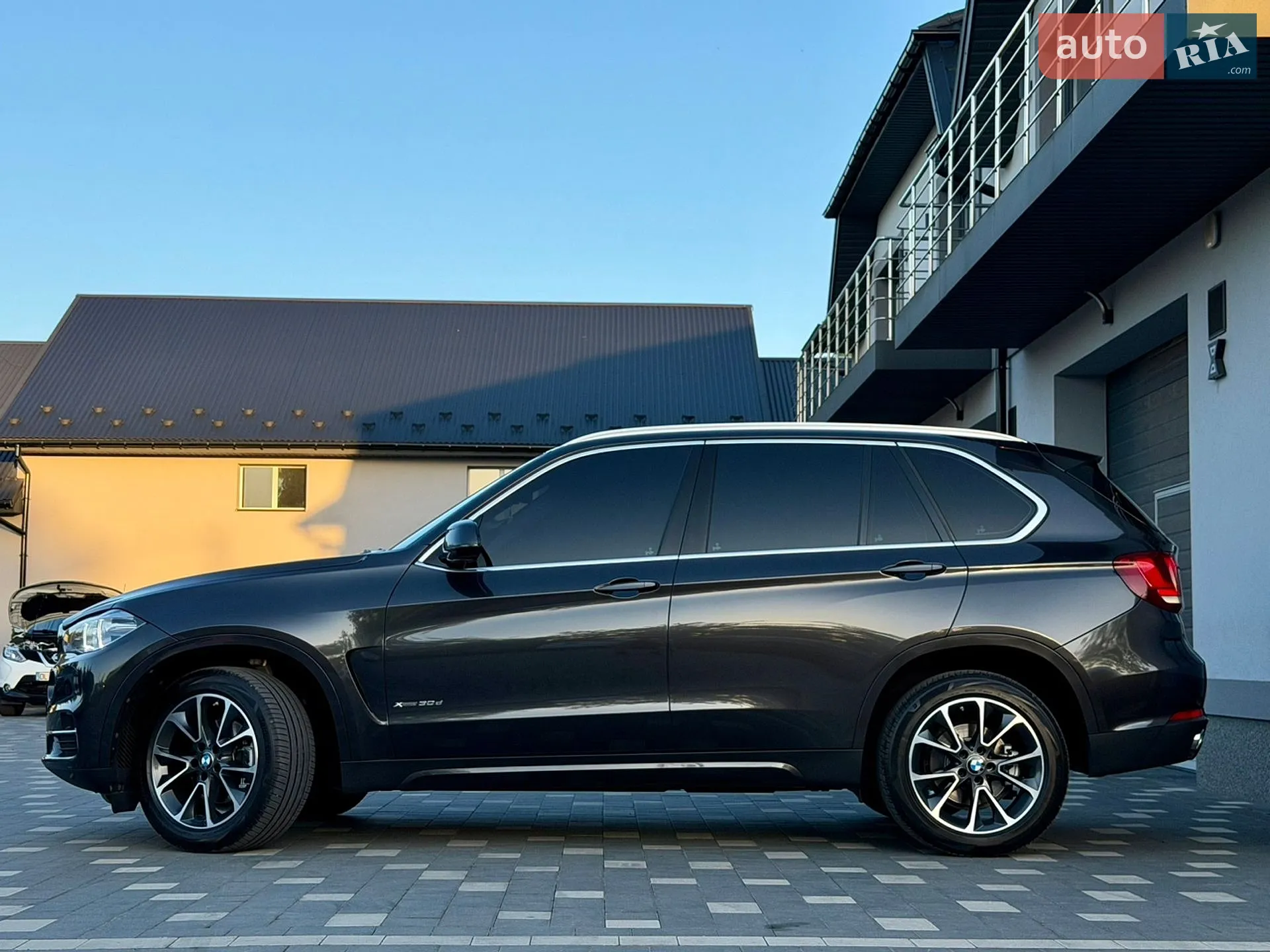 2016 BMW X5 - мініатюра 9