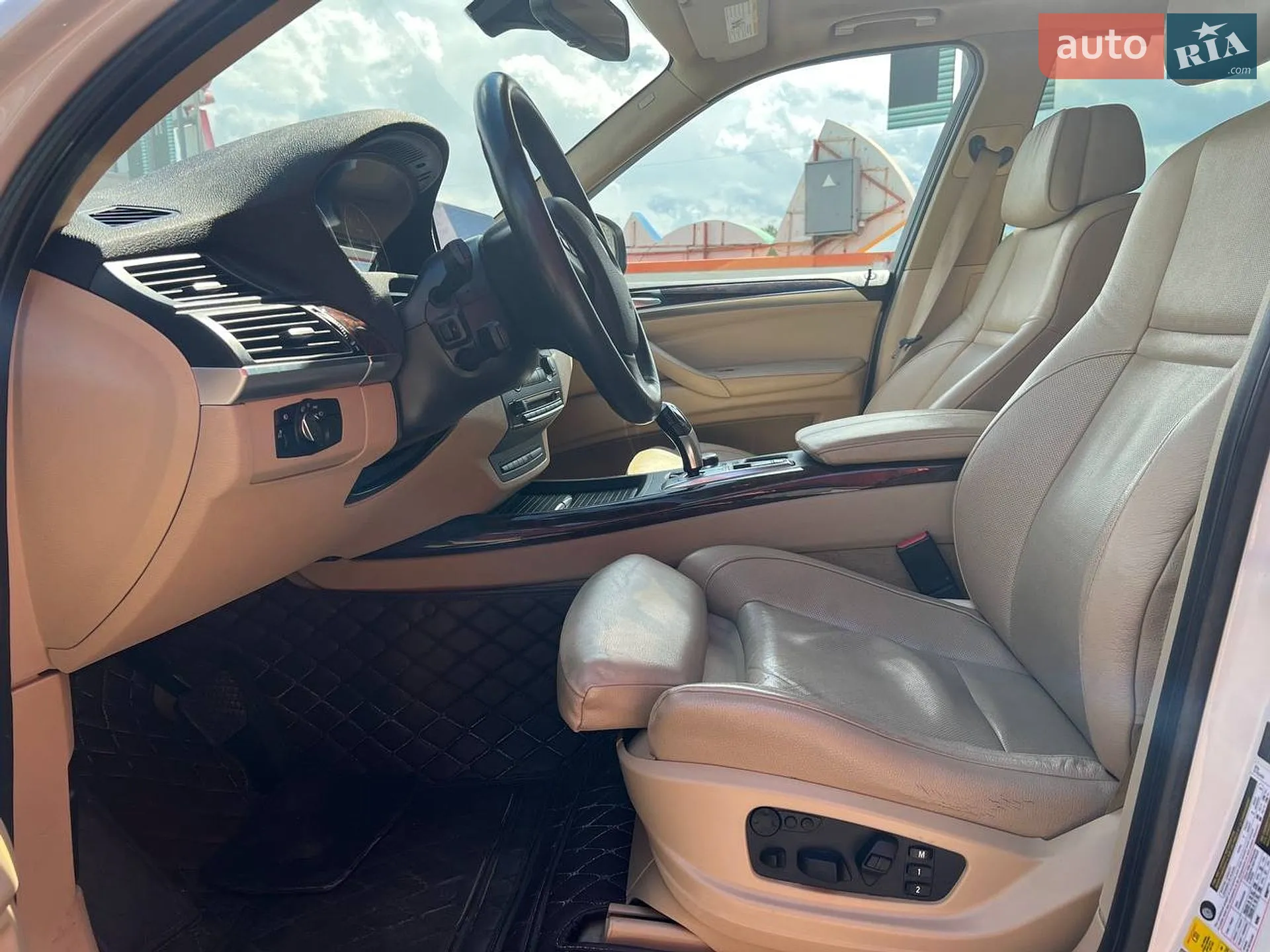 2011 BMW X5 - мініатюра 11
