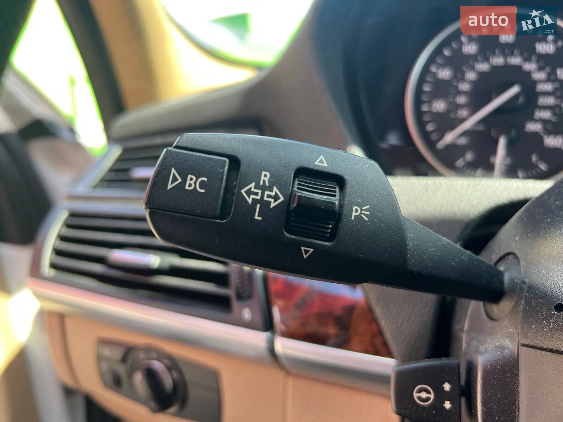 2011 BMW X5 - мініатюра 21