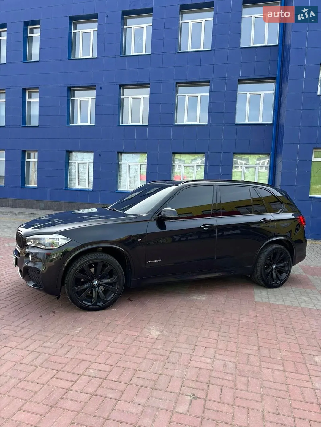 2016 BMW X5 - мініатюра 2