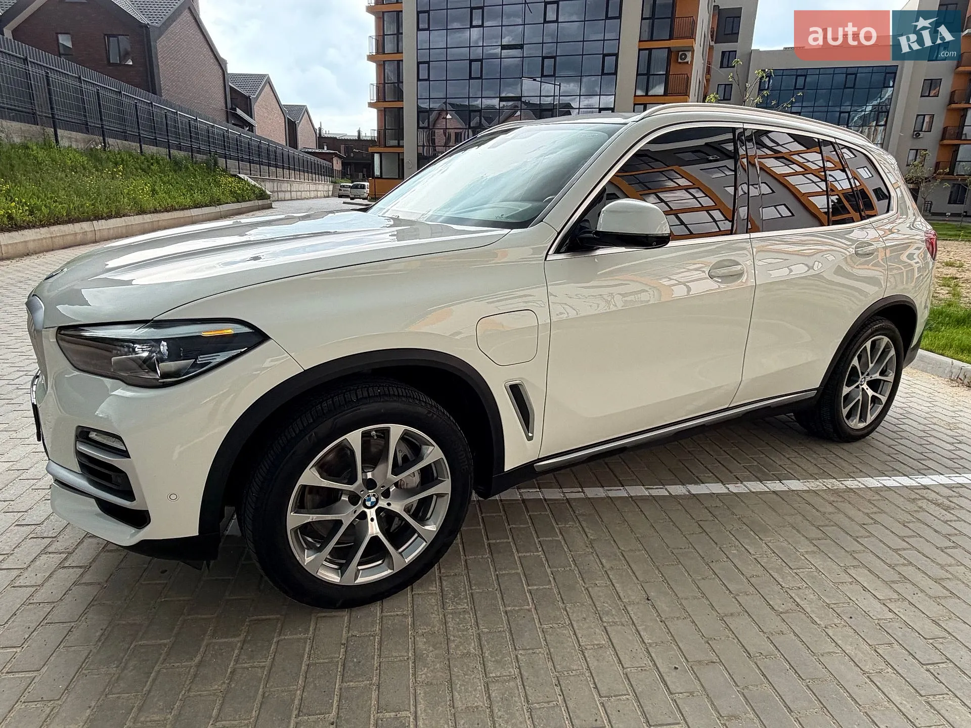 2020 BMW X5 - мініатюра 10