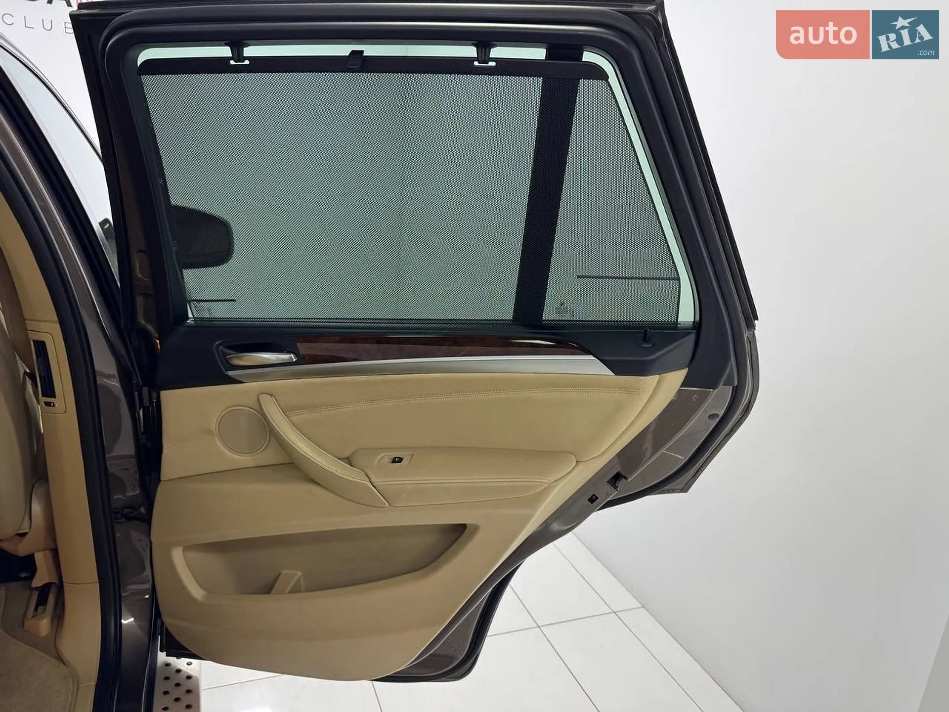2012 BMW X5 - мініатюра 36