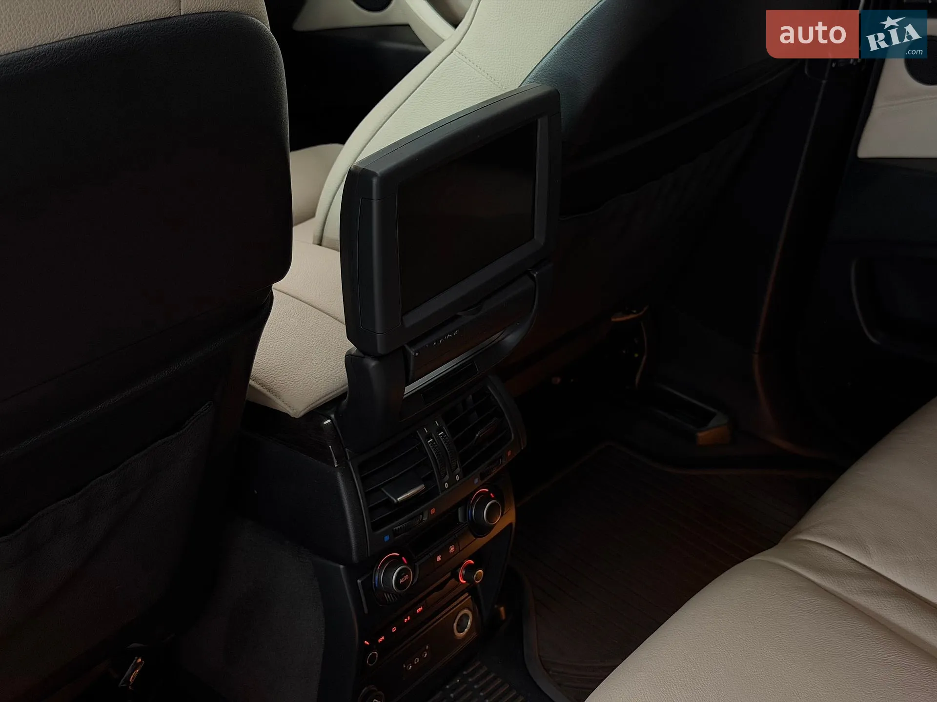 2012 BMW X5 - мініатюра 32