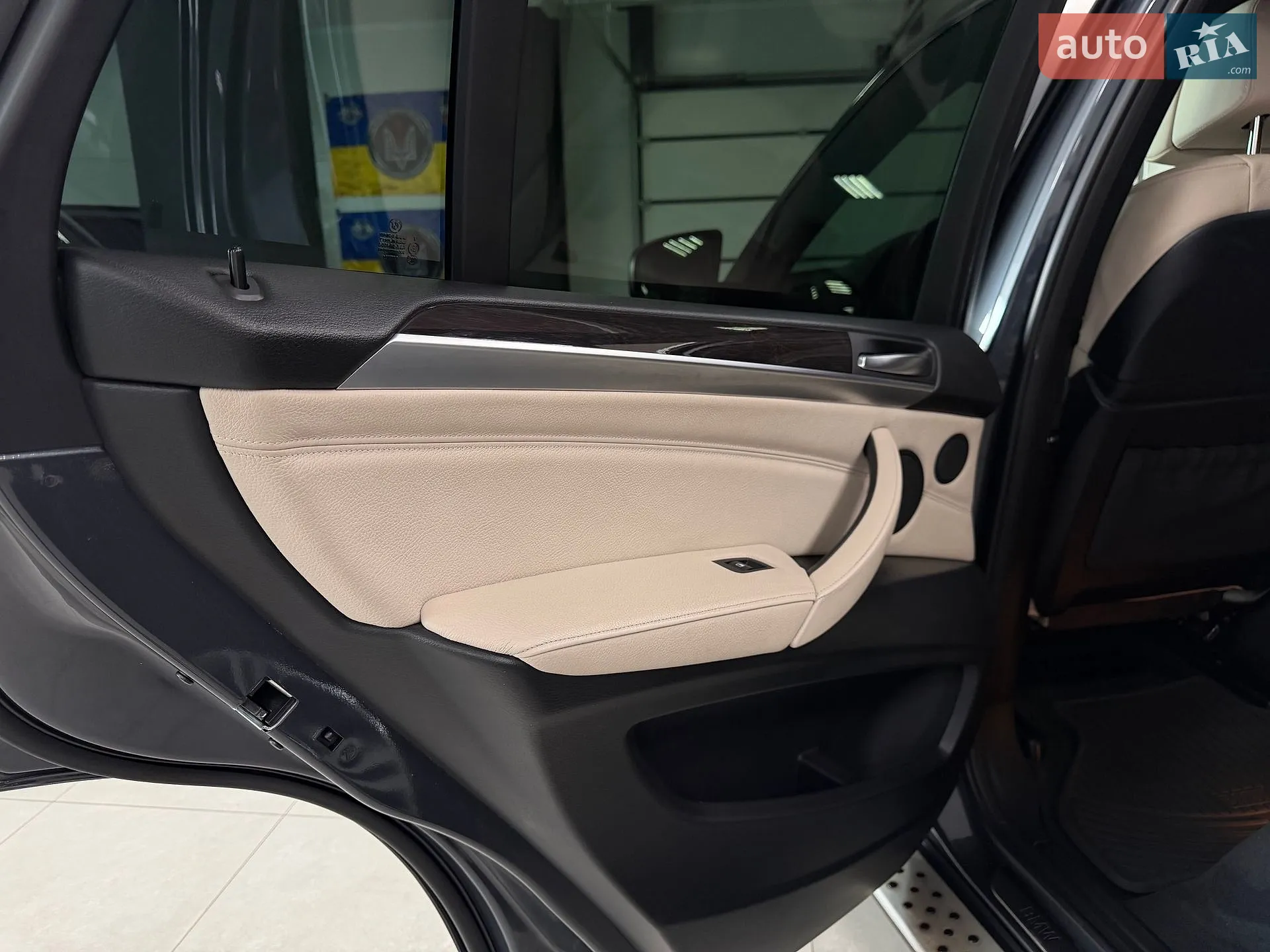 2012 BMW X5 - мініатюра 33
