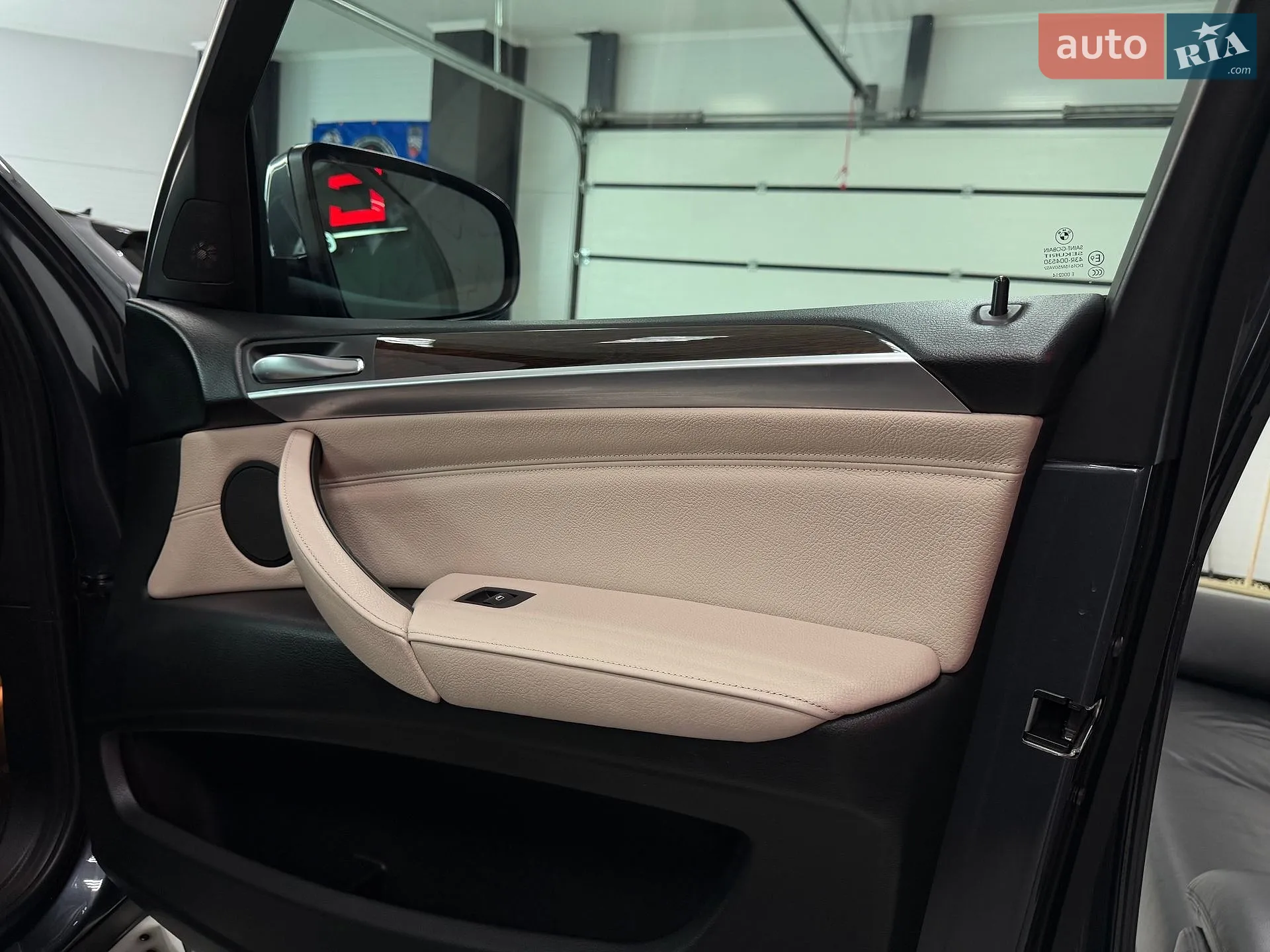 2012 BMW X5 - мініатюра 38