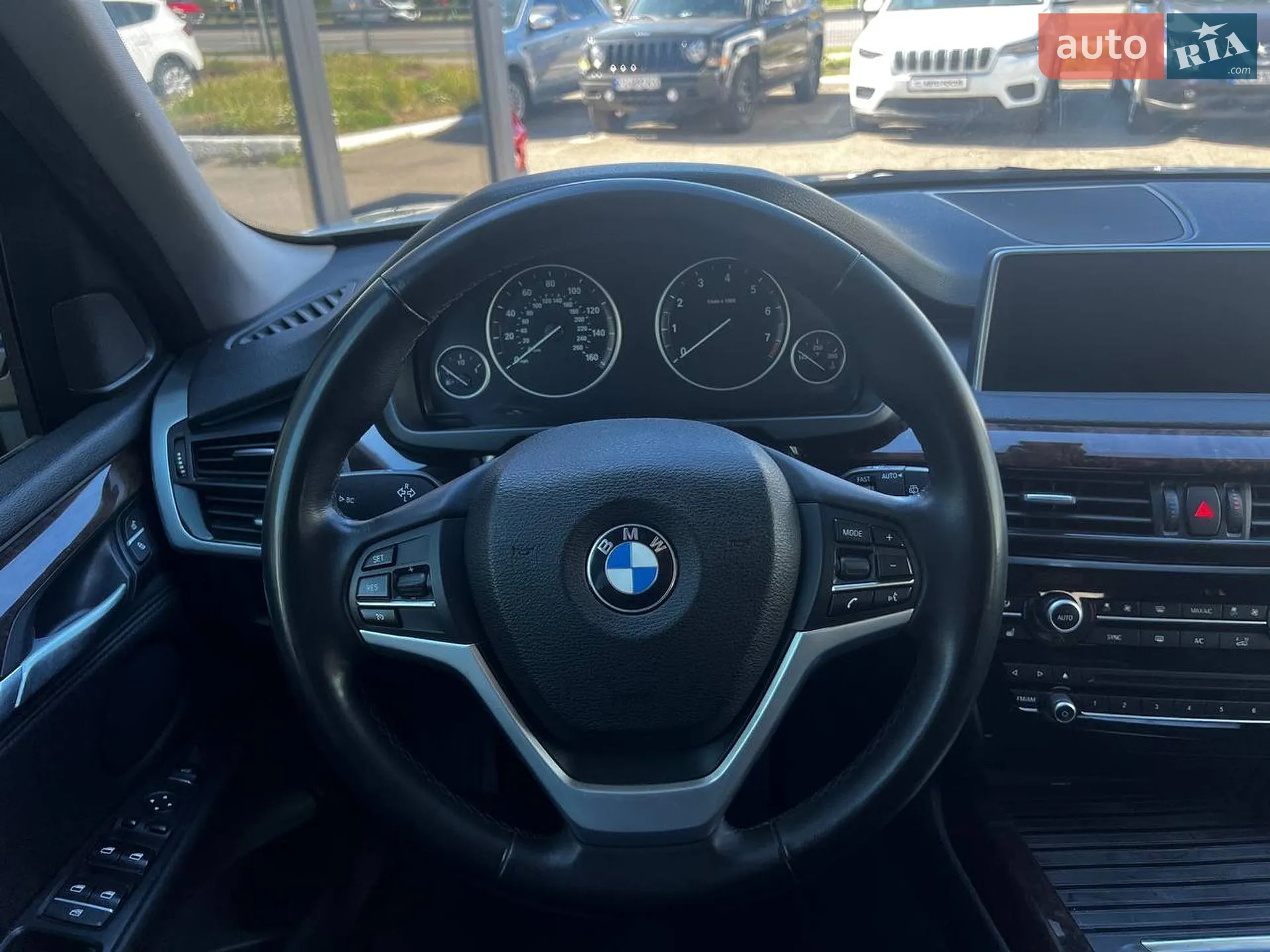 2015 BMW X5 - мініатюра 16