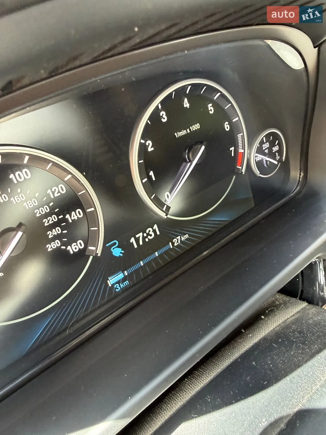2015 BMW X5 - мініатюра 19