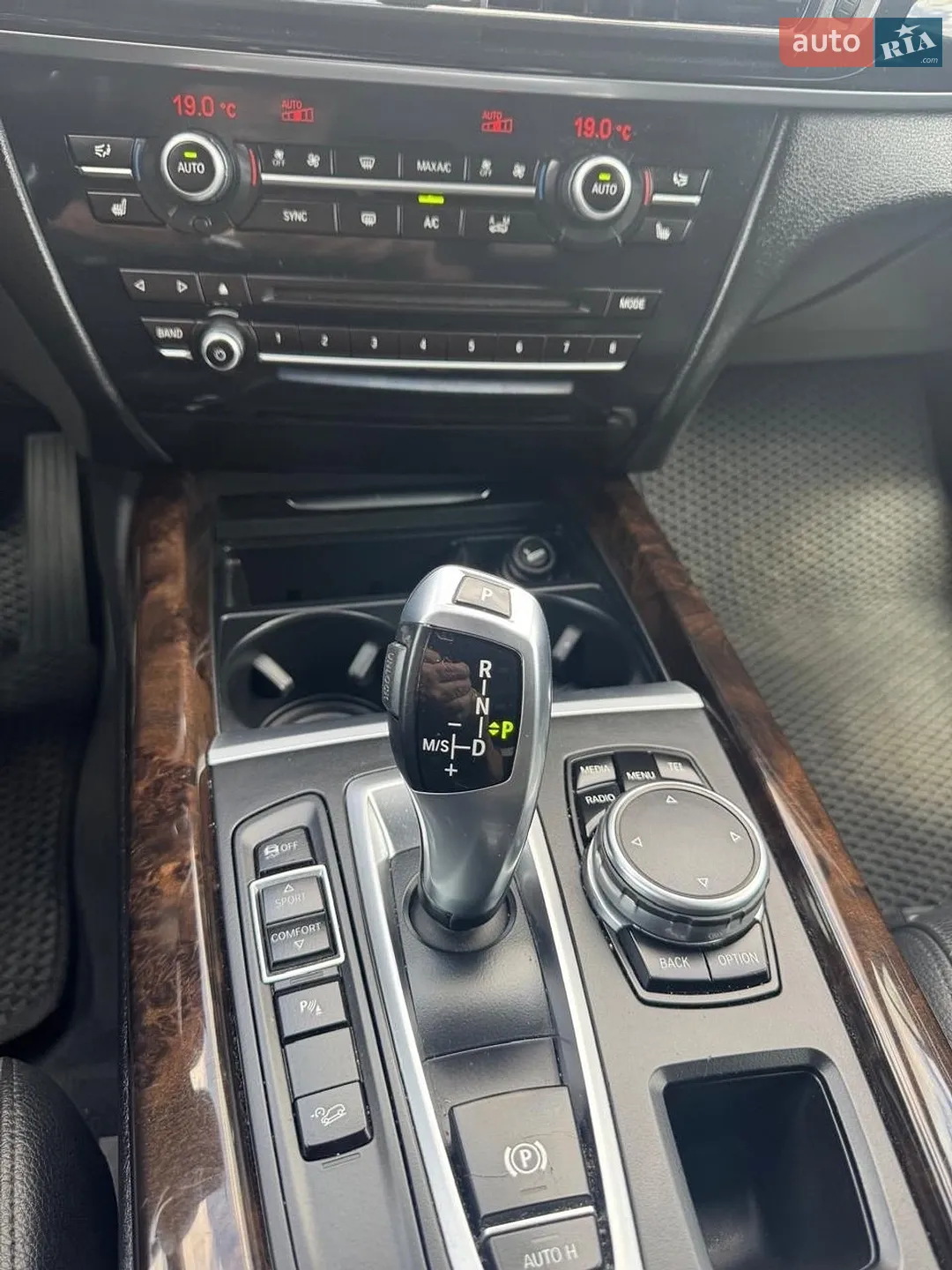 2015 BMW X5 - мініатюра 17