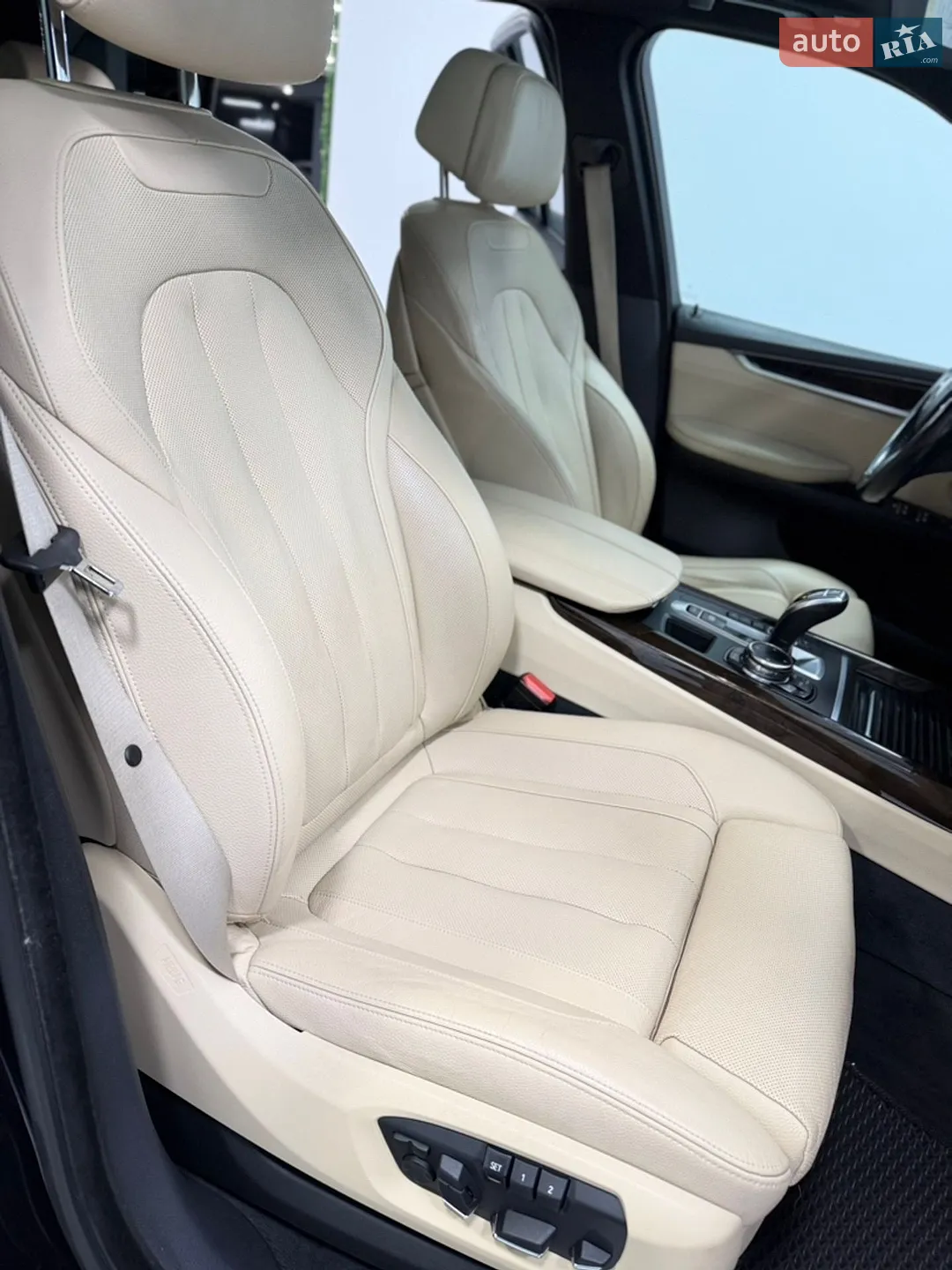 2016 BMW X5 - мініатюра 21