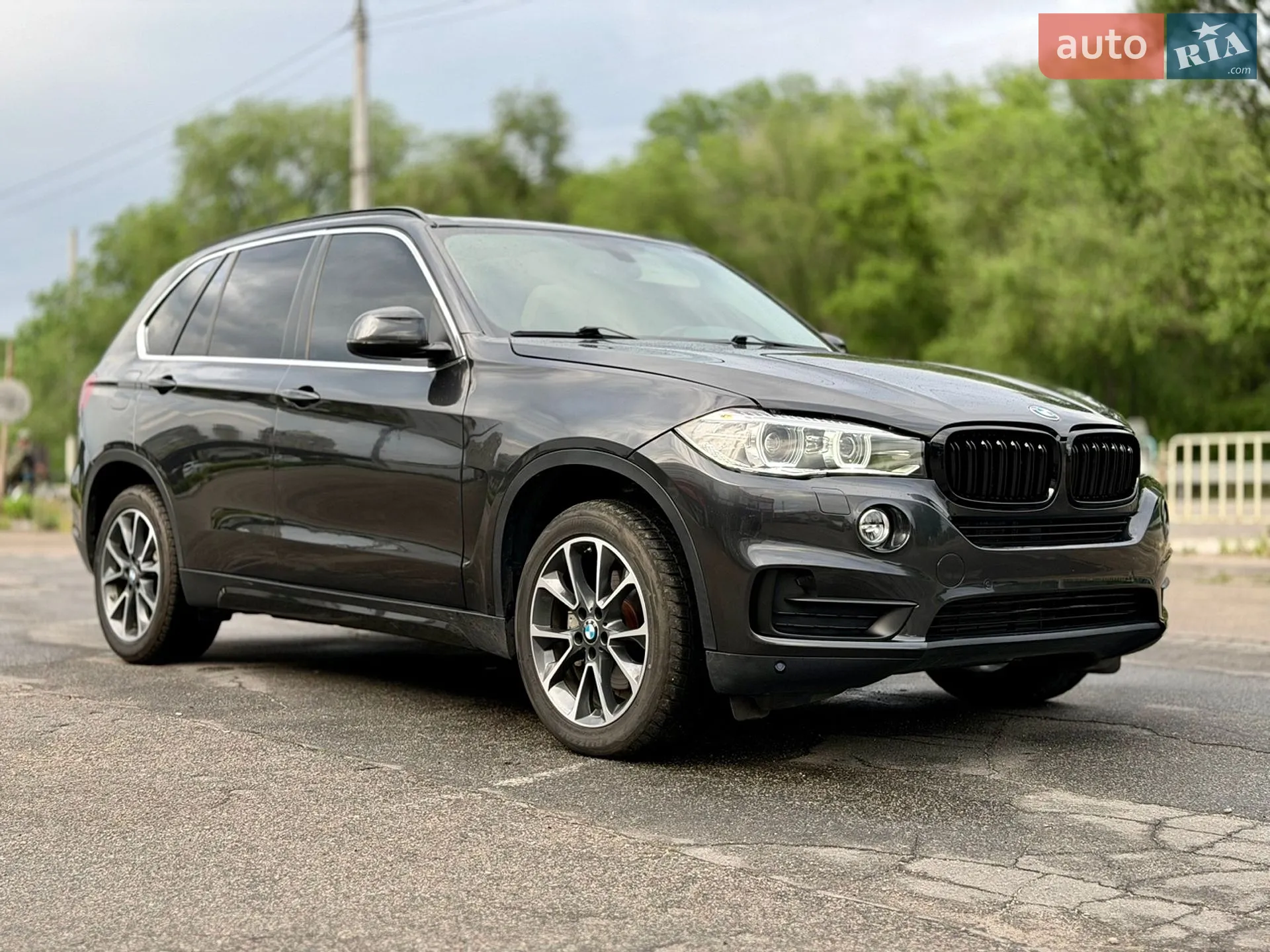 2016 BMW X5 - мініатюра 2