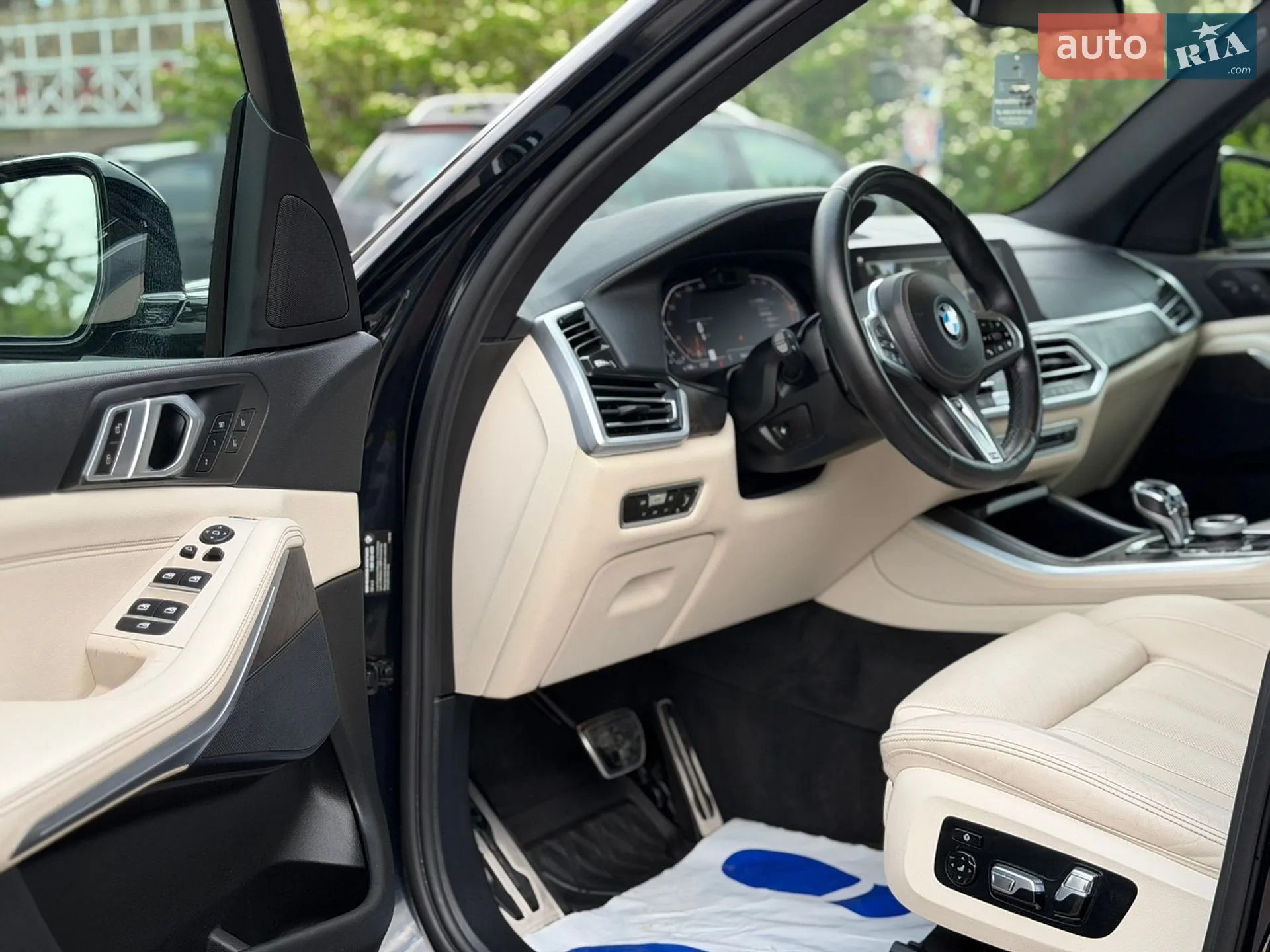 2021 BMW X5 - мініатюра 21