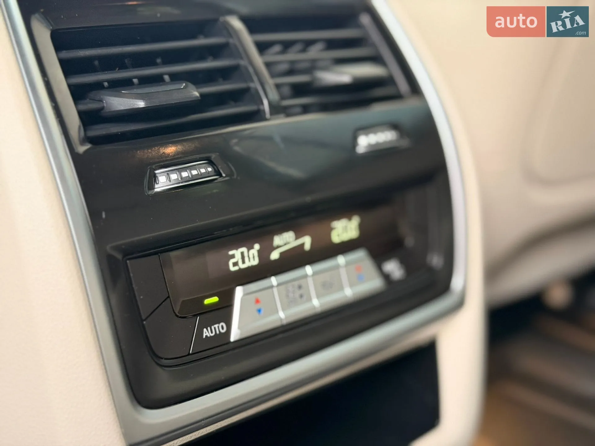 2021 BMW X5 - мініатюра 35