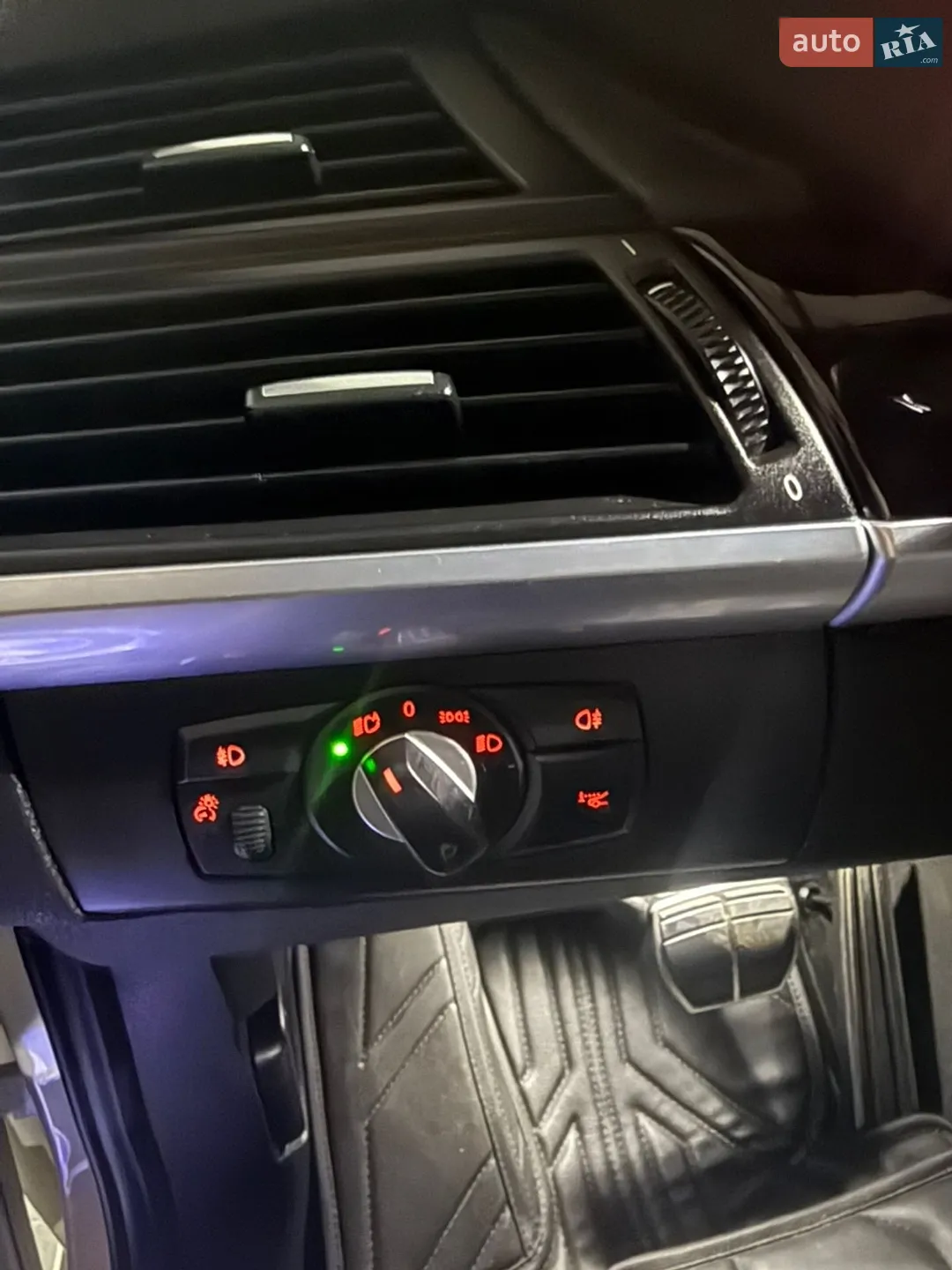 2012 BMW X5 - мініатюра 16
