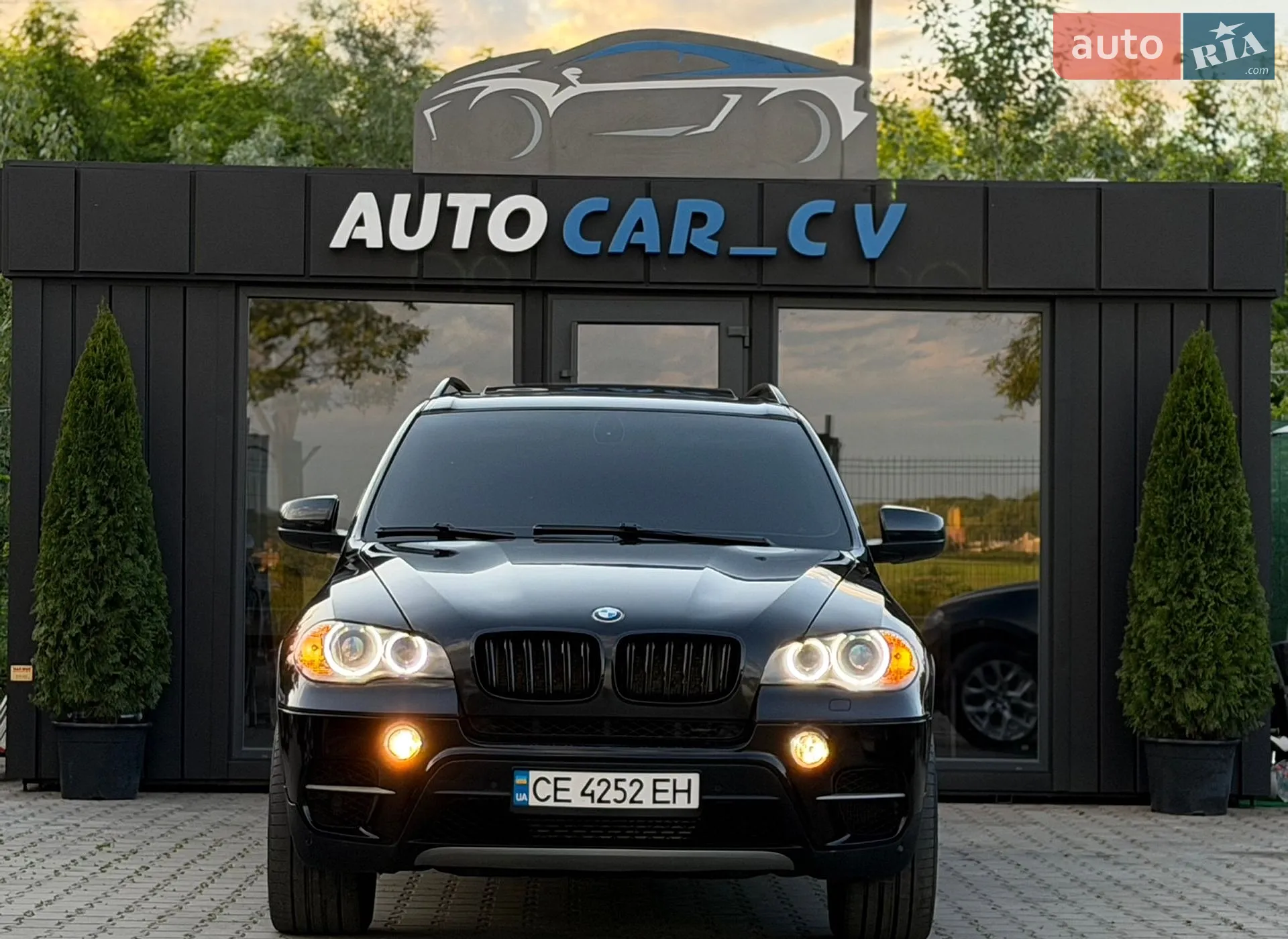2011 BMW X5 - мініатюра 20