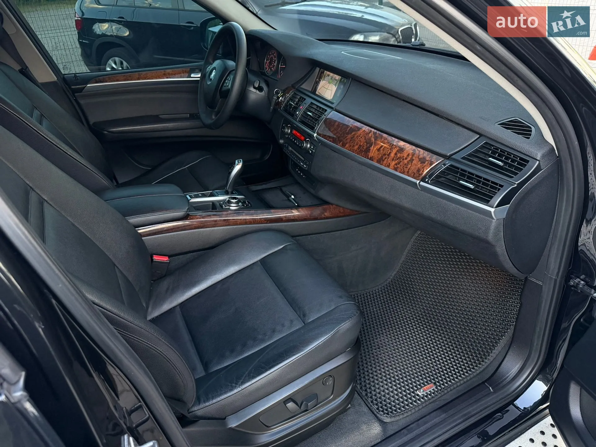 2011 BMW X5 - мініатюра 40