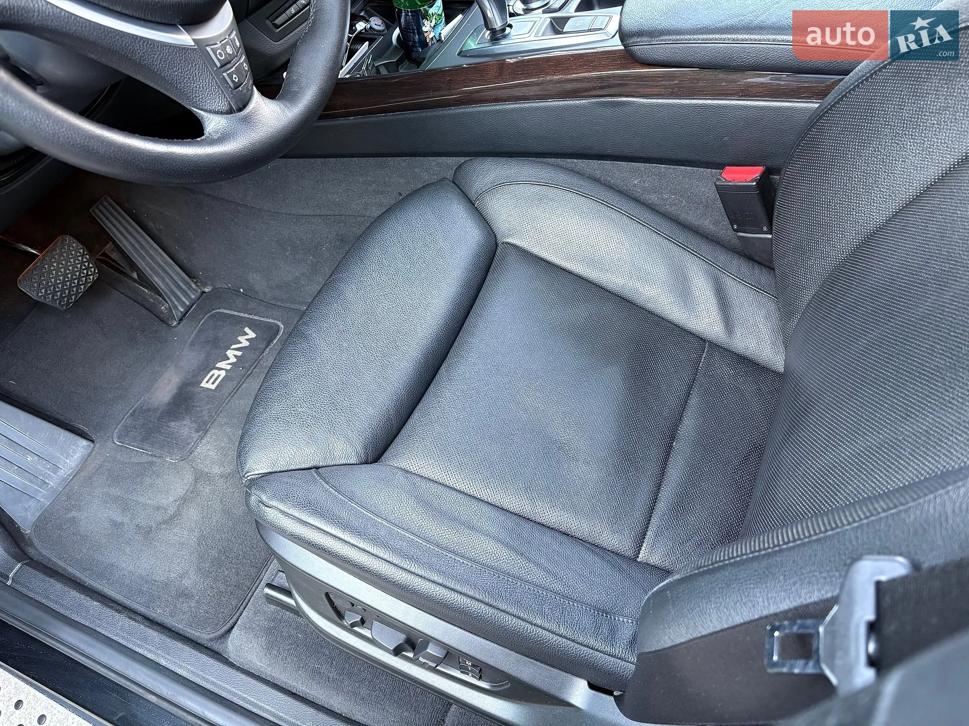 2010 BMW X5 - мініатюра 28