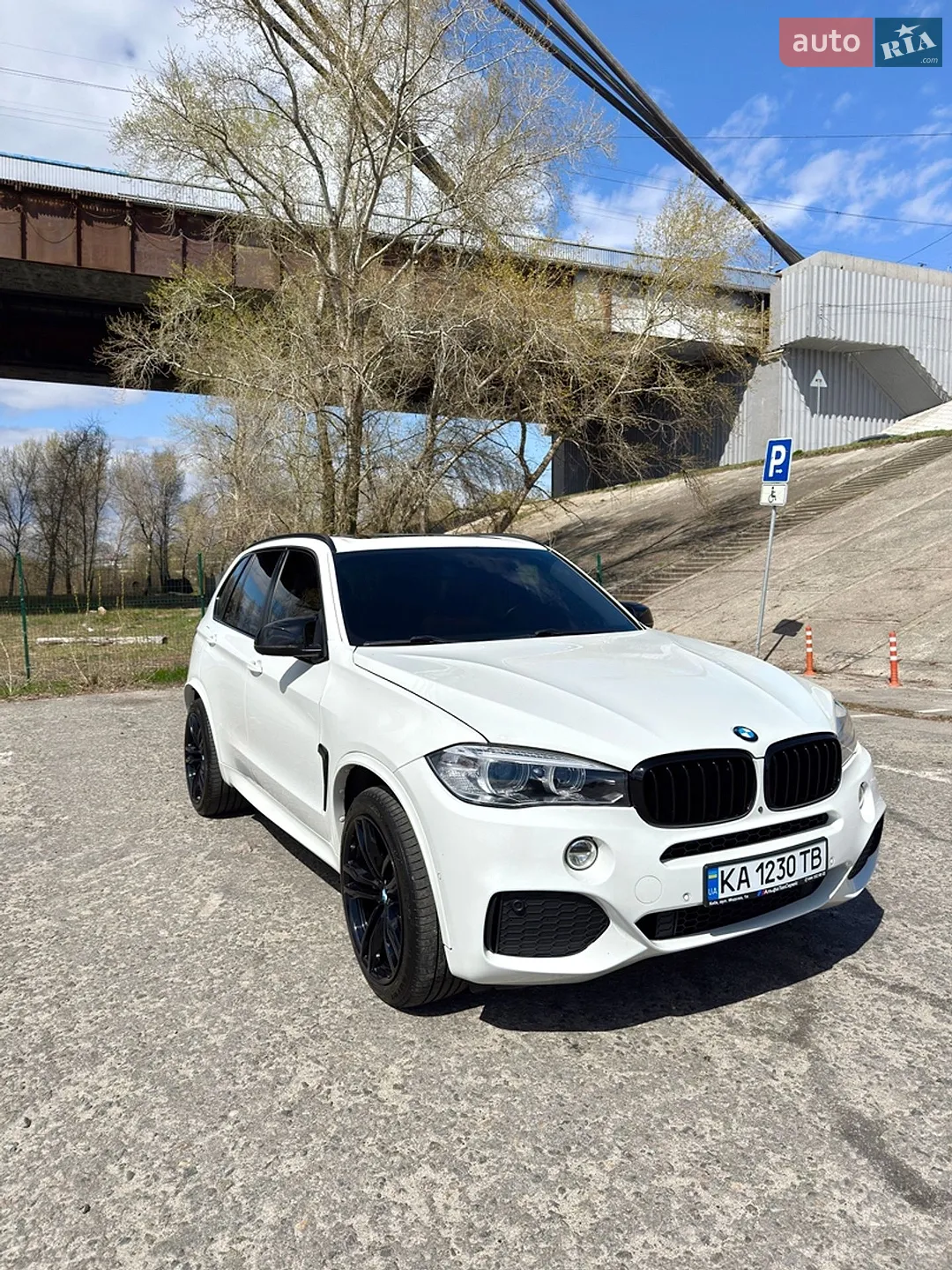 2015 BMW X5 - мініатюра 3