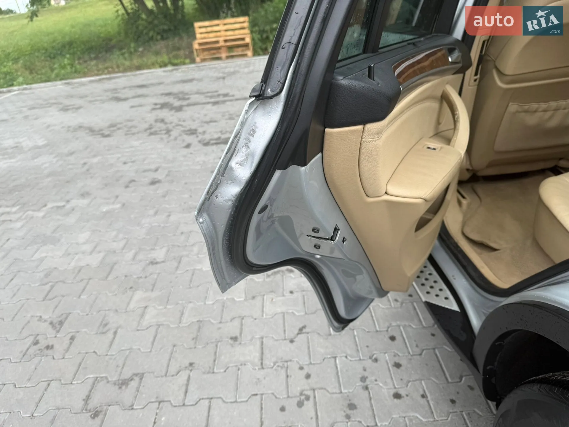 2010 BMW X5 - мініатюра 27