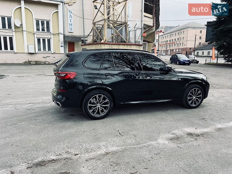 2019 BMW X5, VIN 5UXCR6C53KLL38649:plate — фото 1 (autoria)
